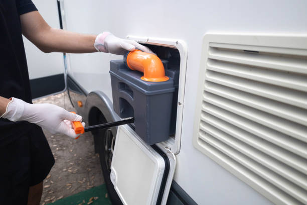Best Portable restroom trailer rental  in Auburn, AL