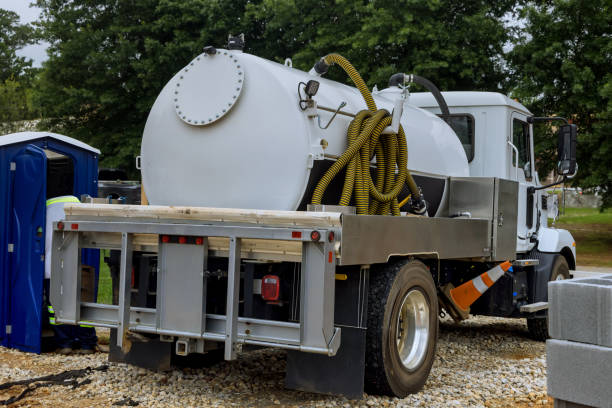 Portable Toilet Options We Offer in Auburn, AL